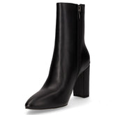 Tronchetto a punta in ecopelle con zip nero | Boscaini Scarpe