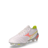 SHOE MORELIA NEO V BETA PRO scarpa da calcio in pelle e tessuto con tacchetti bianco arancio giallo | Boscaini Scarpe