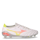 SHOE MORELIA NEO V BETA PRO scarpa da calcio in pelle e tessuto con tacchetti bianco arancio giallo | Boscaini Scarpe