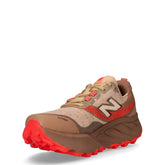 Hierro V9 scarpa da trail running in tessuto deserto | Boscaini Scarpe