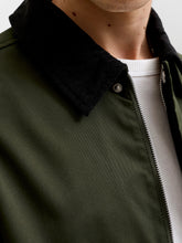 Giacca con colletto verde scuro | Boscaini Scarpe