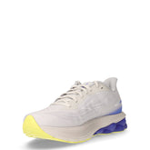 Wave Skyrise 6 scarpa da running in tessuto grigio chiaro | Boscaini Scarpe