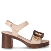 Sandalo con tacco in ecopelle beige | Boscaini Scarpe