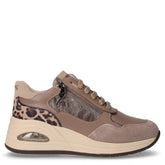 Sneaker in ecopelle e tessuto con zeppa taupe | Boscaini Scarpe