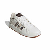 Grand Court 3.0 sneaker in ecopelle ragazza bianco animalier | Boscaini Scarpe