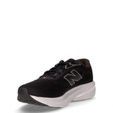 Fresh Foam 680 v9 scarpa da running in mesh nero bianco | Boscaini Scarpe