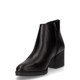 Tronchetto in pelle con zip nero | Boscaini Scarpe