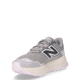 Garoe scarpa da trail running in tessuto grigio | Boscaini Scarpe