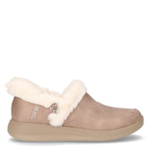 Cozy Escape pantofola in ecopelle ed ecopellccia taupe - SKECHERS | Boscaini Scarpe