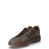 Sneaker in pelle scamosciata e ecopelle con tre strisce laterali marrone | Boscaini Scarpe