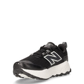 Garoe scarpa da trail running in tessuto nero | Boscaini Scarpe