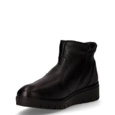 Stivaletto in pelle con zip laterale nero | Boscaini Scarpe