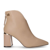 Tronchetto in ecopelle con zip beige | Boscaini Scarpe