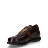 Stringata sportiva in pelle marrone | Boscaini Scarpe