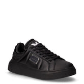 Sneaker in pelle con placca metallica nero | Boscaini Scarpe