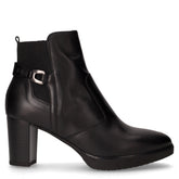 Tronchetto in pelle con elastico laterale nero | Boscaini Scarpe