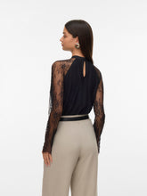 Maglia elegante con maniche in pizzo nero | Boscaini Scarpe
